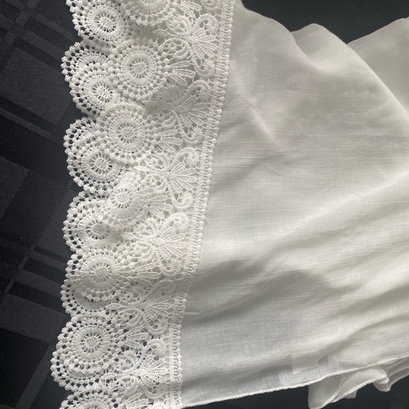 New Harmonie White Scarf - Picture 4 of 5